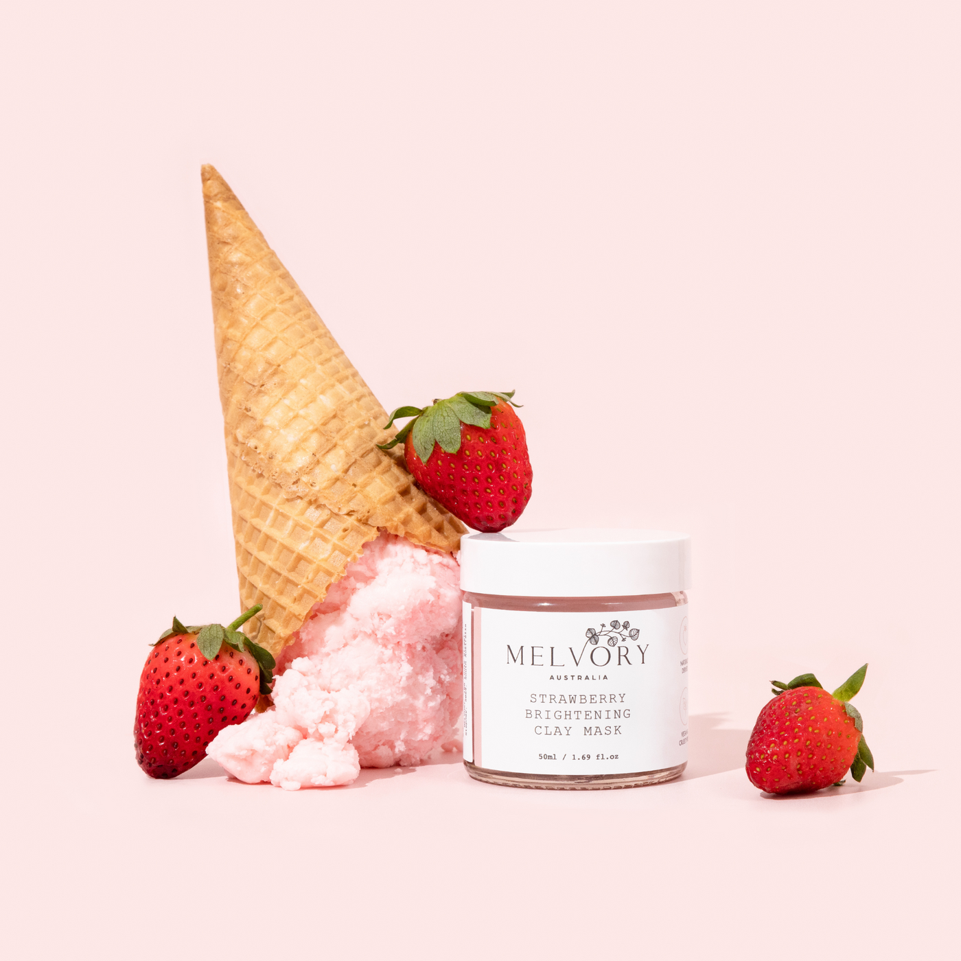 Strawberry Sundae Brightening Clay Mask with Walnut Sponge Set